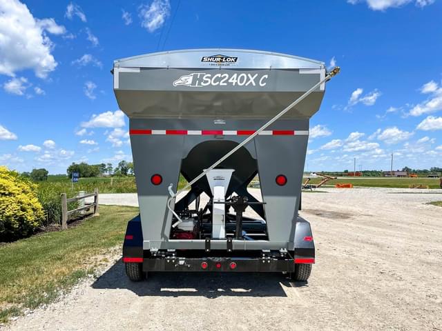 Image of Travis HSC240XC equipment image 4