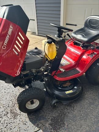 Image of Troy Bilt Bronco equipment image 2
