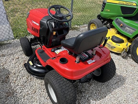 Image of Troy Bilt Pony 42 equipment image 4