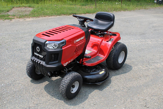 Image of Troy Bilt Pony 42 equipment image 2