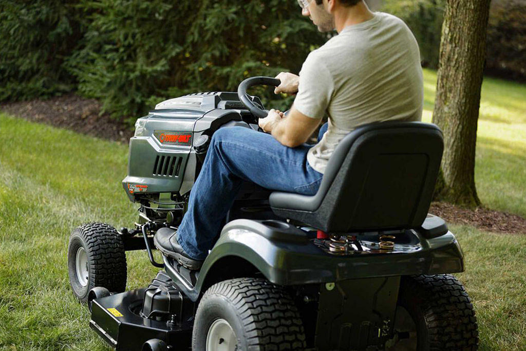 Image of Troy Bilt Super Bronco XP Image 0