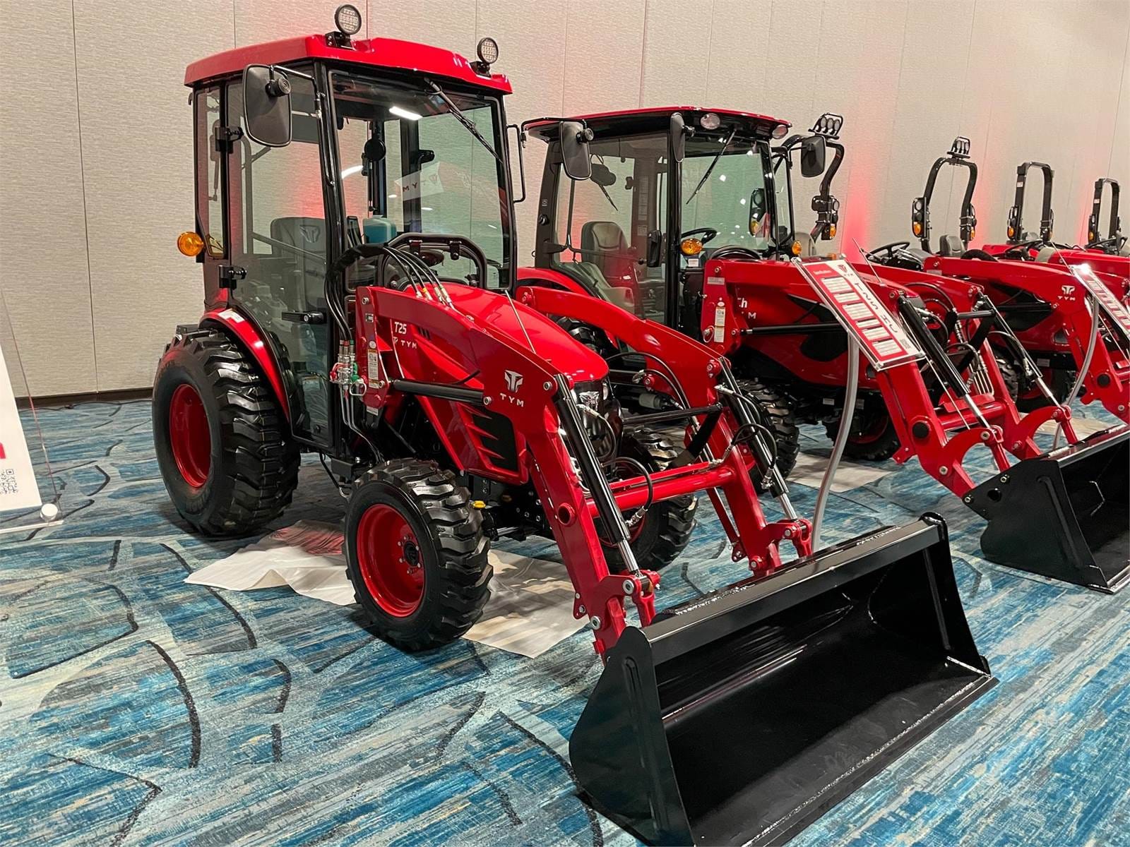 2024 TYM T25 Equipment Image0