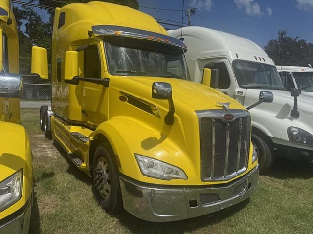 Image of Peterbilt 579 equipment image 1
