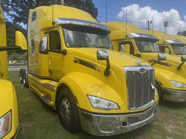 Image of Peterbilt 579 equipment image 1