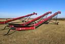2023 Universal 1547 FIELD LOADER TD Image