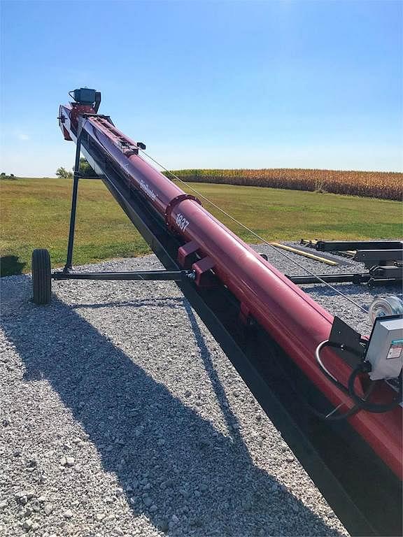 Image of Universal 1837 BINBUSTER FIELD LOADER TD equipment image 4