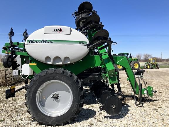 Image of Unverferth Nutrimax 1000 equipment image 1