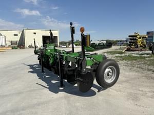 2024 Unverferth 112 Image