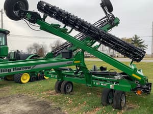 2023 Unverferth 1645D Image