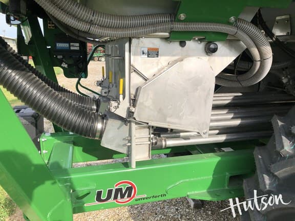 Image of Unverferth Raptor 2030DT equipment image 3