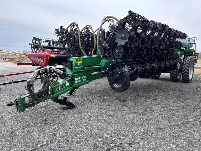 Image of Unverferth Raptor 2030DT equipment image 3