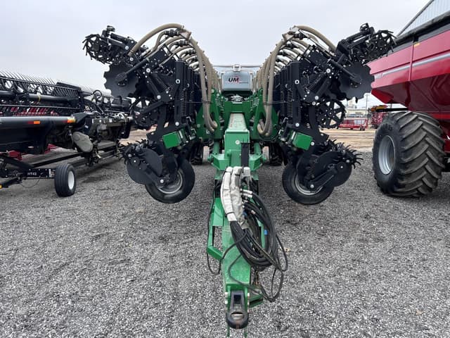 Image of Unverferth Raptor 2030DT equipment image 2
