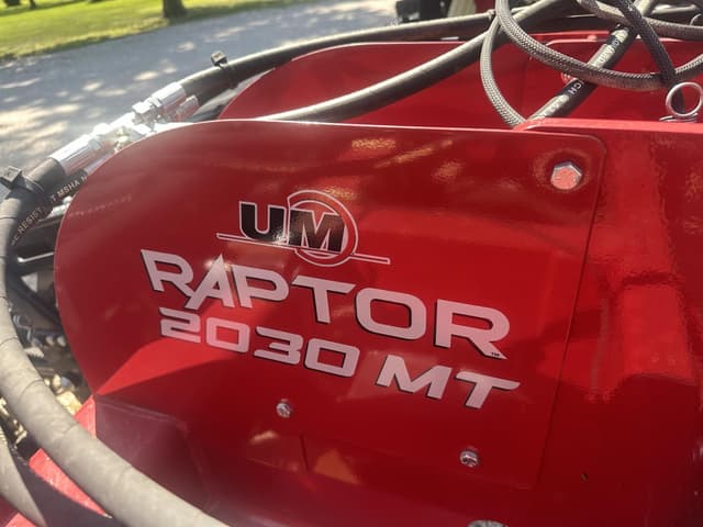 Image of Unverferth Raptor 2030MT equipment image 4