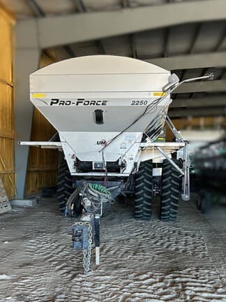 Image of Unverferth Pro Force 2250 equipment image 1