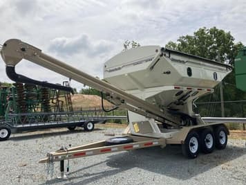 Main image Unverferth Seed Runner 3755