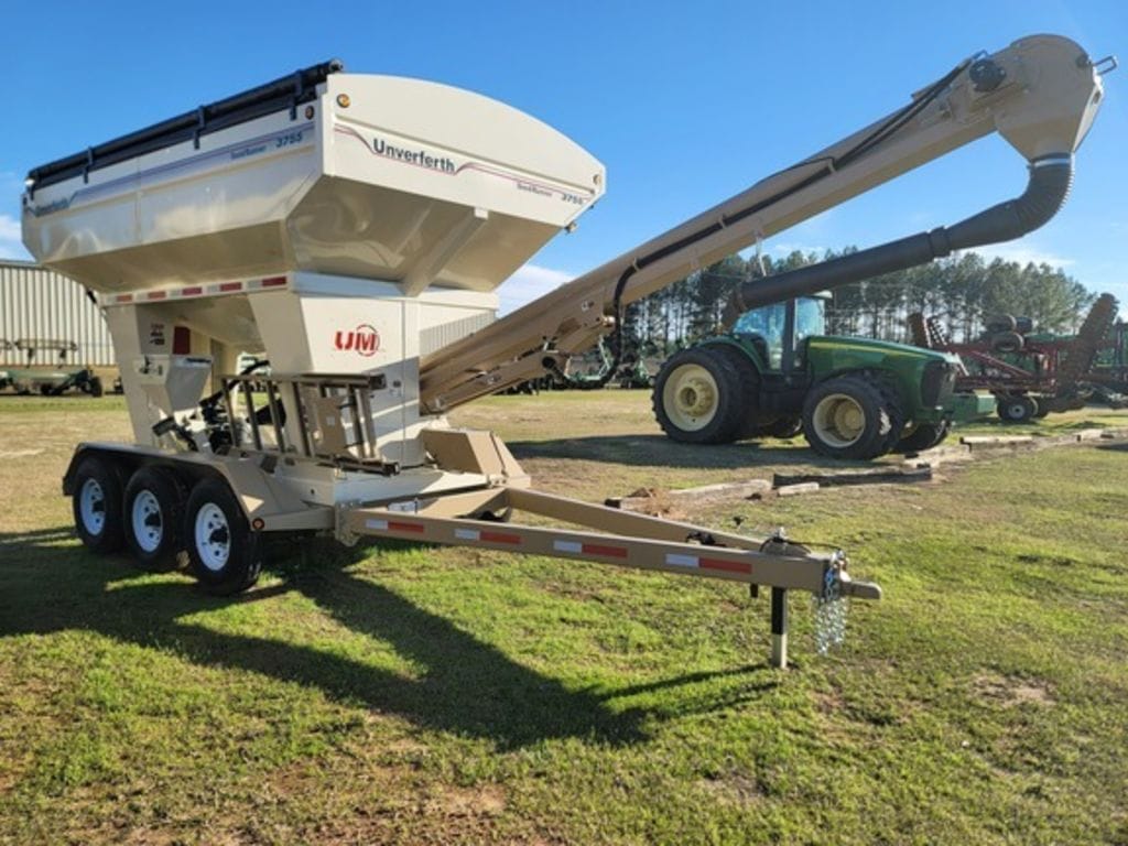 Main image Unverferth Seed Runner 3755