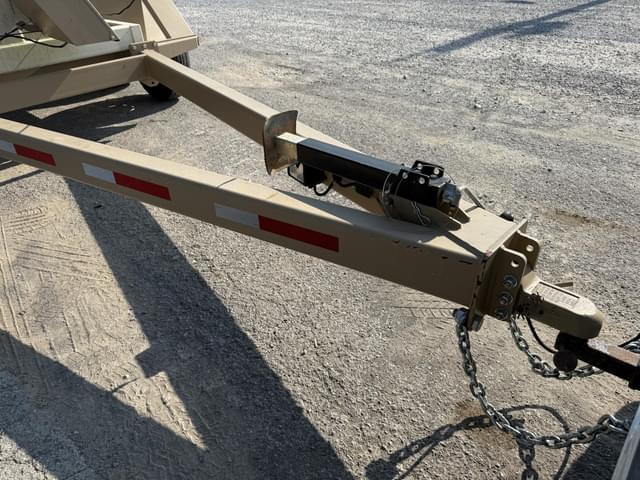 Image of Unverferth Seed Runner 3755 equipment image 2