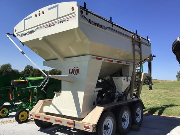 Main image Unverferth Seed Runner 3755XL