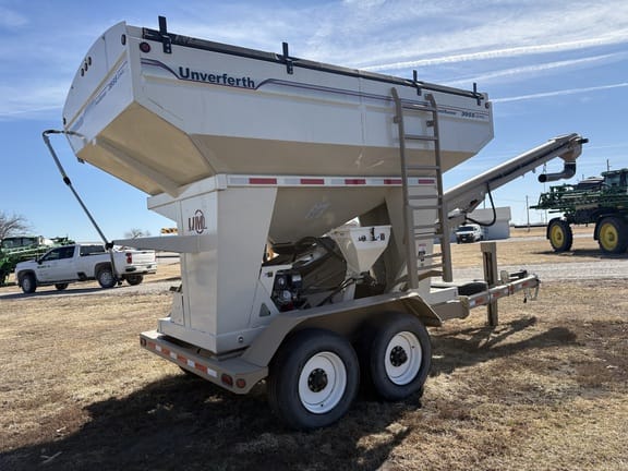 2023 Unverferth 3955DXL Equipment Image0
