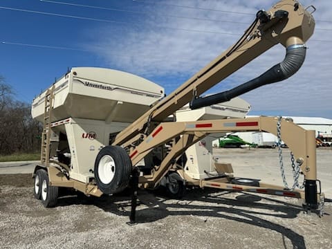 2023 Unverferth 3955XL Equipment Image0