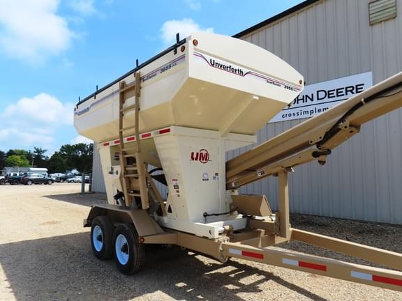 Image of Unverferth 3955XL equipment image 3