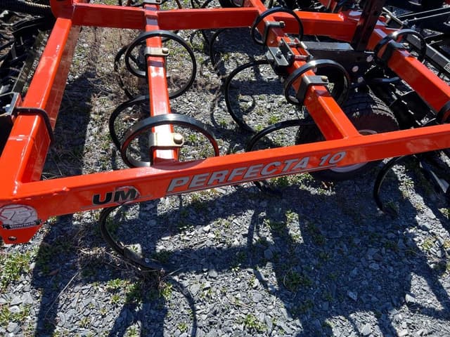 Image of Unverferth Perfecta equipment image 2