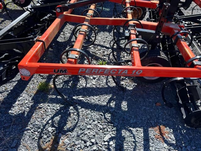 Image of Unverferth Perfecta 10 equipment image 1