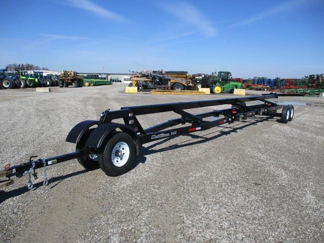 2023 Unverferth Roadrunner 542 Equipment Image0