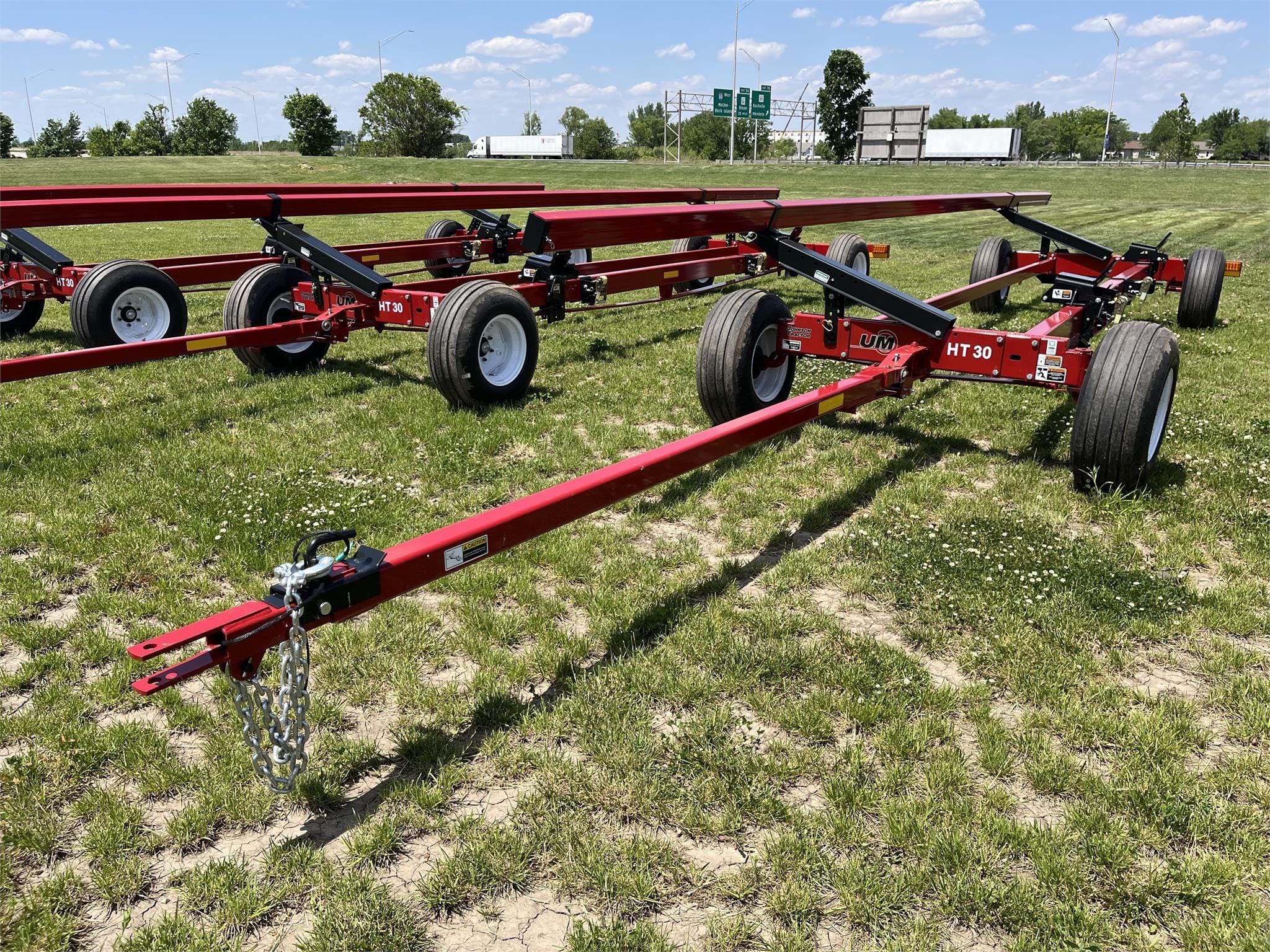 2023 Unverferth HT30 Equipment Image0