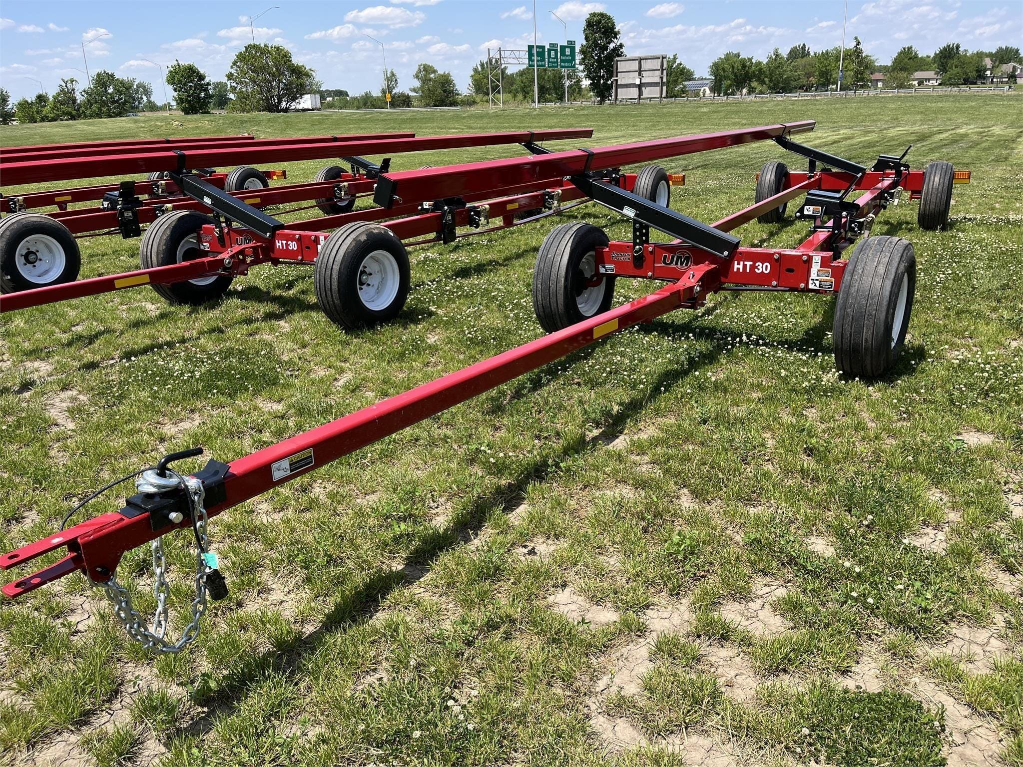 2023 Unverferth HT30 Equipment Image0