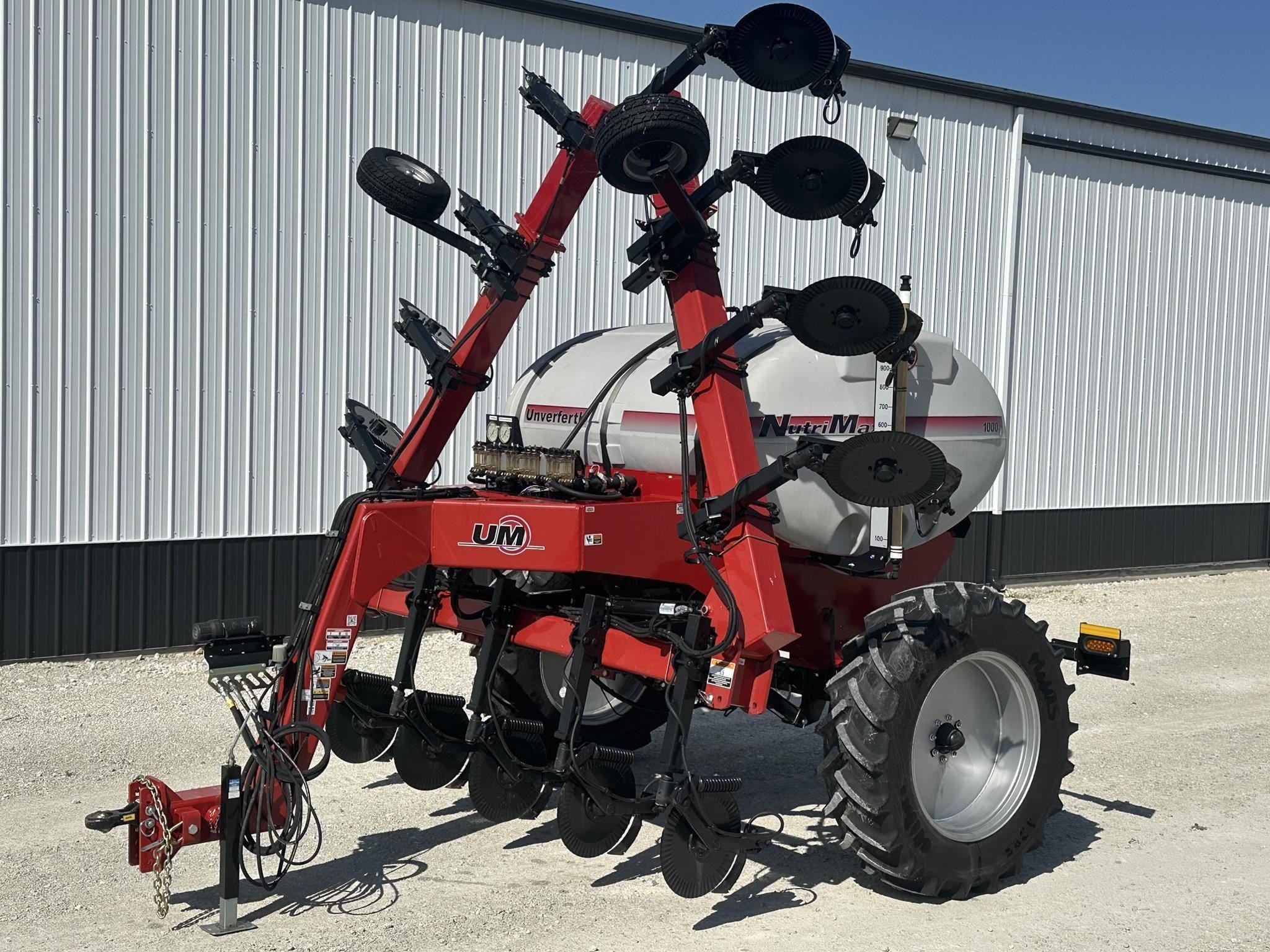 2023 Unverferth Nutrimax 1000 Equipment Image0