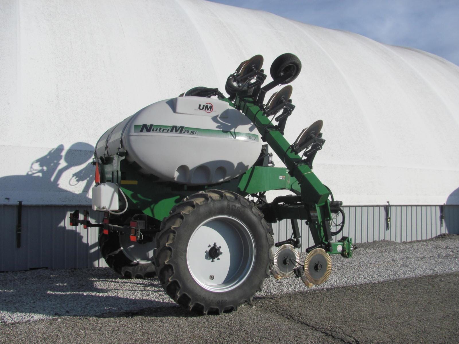 2023 Unverferth Nutrimax 1000 Equipment Image0