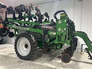 2023 Unverferth Nutrimax 1800 Image