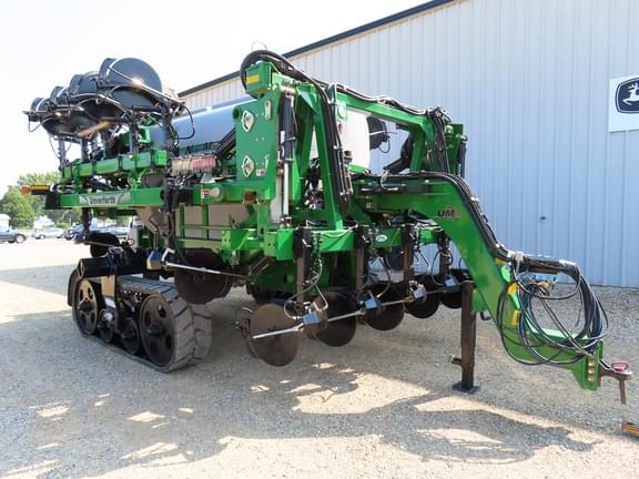 Image of Unverferth Nutrimax 2600 equipment image 1
