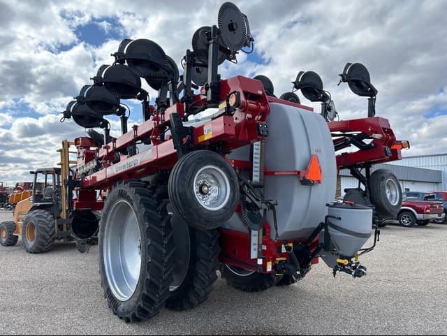 Image of Unverferth Nutrimax 2600 equipment image 4