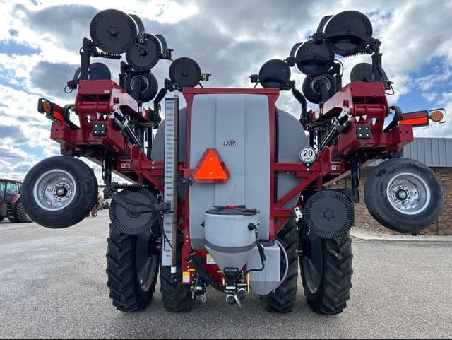 Image of Unverferth Nutrimax 2600 equipment image 3