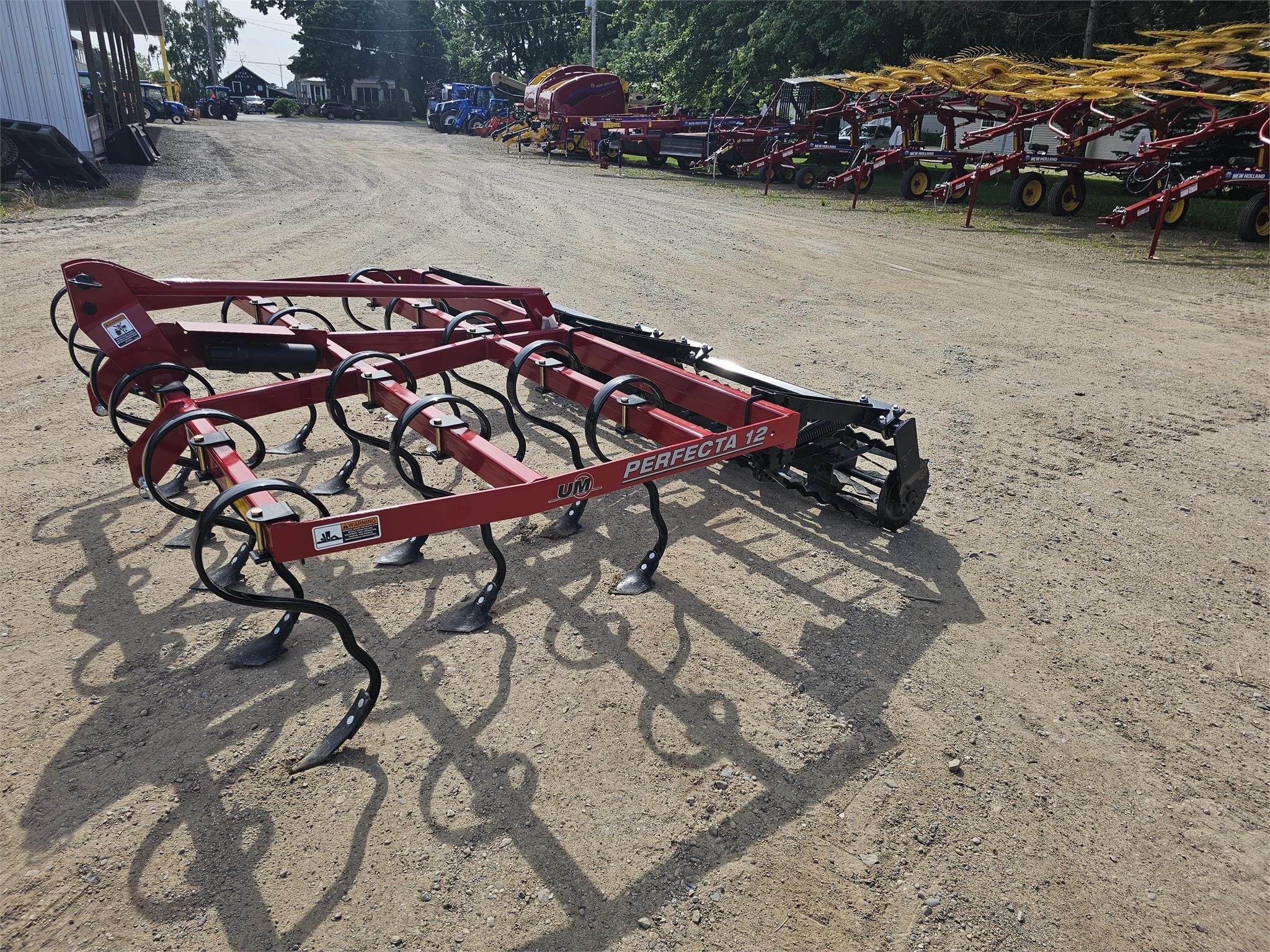 2023 Unverferth Perfecta 12 Equipment Image0
