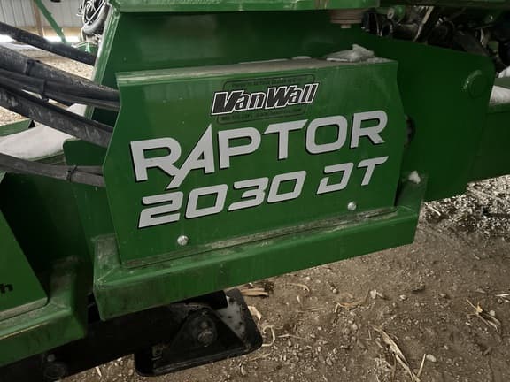 Image of Unverferth Raptor 2030DT equipment image 1