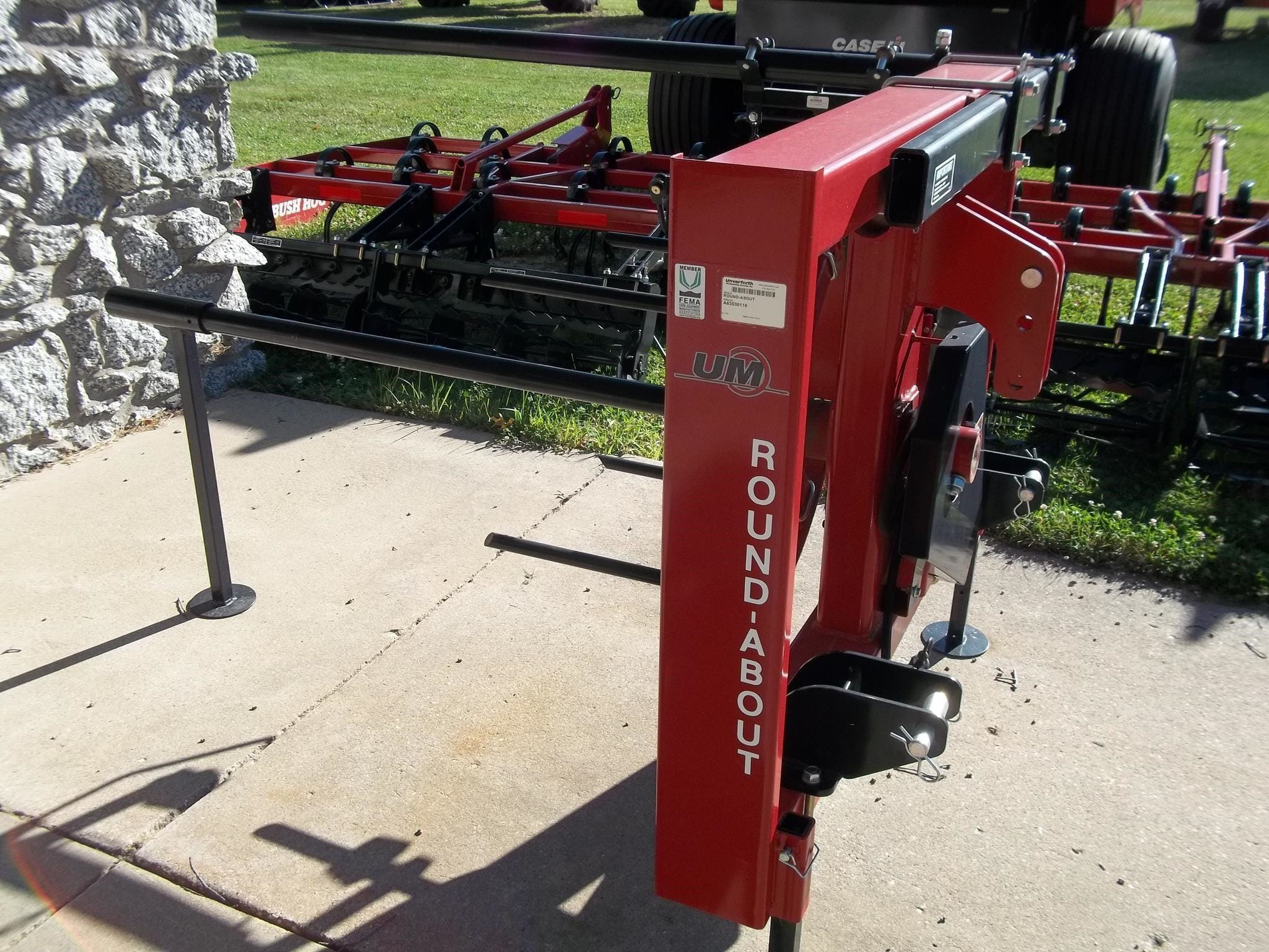 2023 Unverferth Round-About Equipment Image0