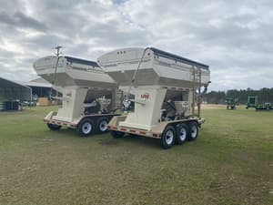 2025 Unverferth Seed Runner 3755 Image