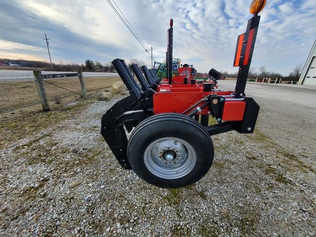 Image of Unverferth Zone-Builder 132 equipment image 3