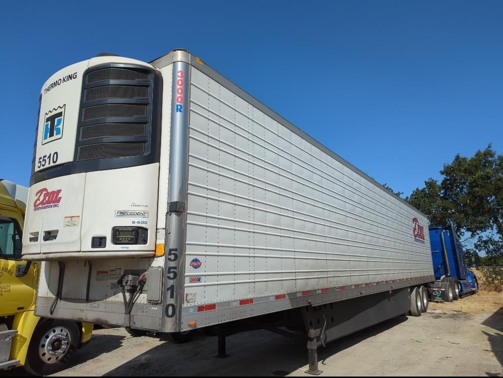 2023 Utility VS2RA Equipment Image0