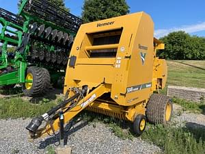 2023 Vermeer 504R Premium Image