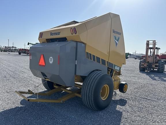 Image of Vermeer 604R equipment image 3