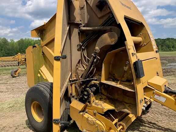 Image of Vermeer 604R Signature equipment image 2