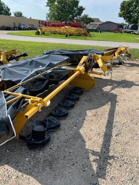 2023 Vermeer M6050 Equipment Image0