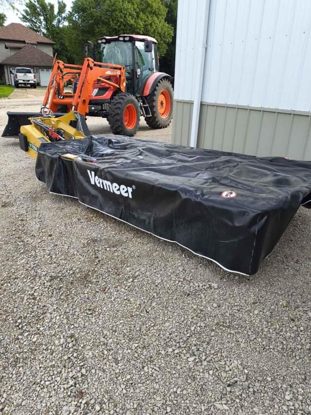 Image of Vermeer M7050 equipment image 1