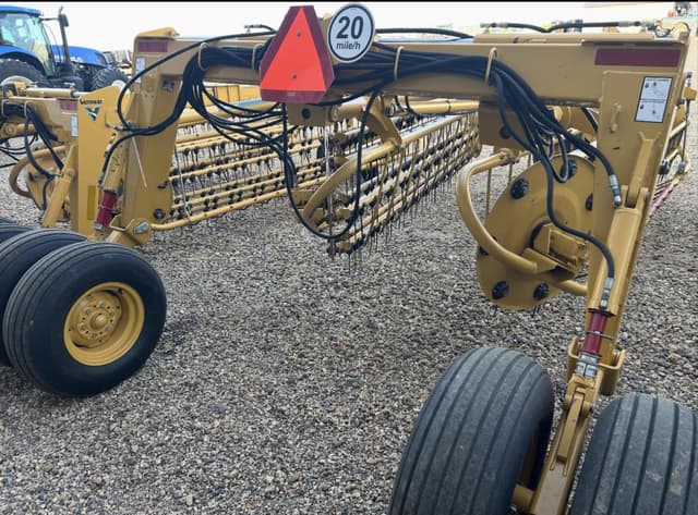Image of Vermeer R2800 equipment image 3