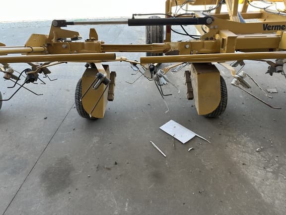 Image of Vermeer TE2510 equipment image 2