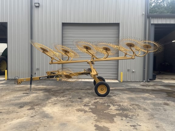 2023 Vermeer VR1224 Equipment Image0